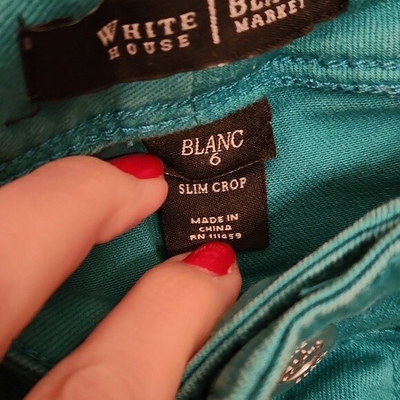 White House Black Market Women's Turquoise "Blanc" Slim Crop Jeans Size 6 - Picture 3 of 10